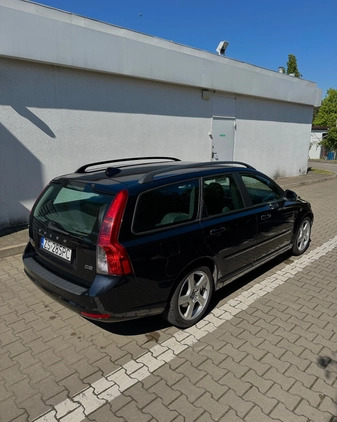 Volvo V50 cena 15500 przebieg: 200300, rok produkcji 2010 z Szczecin małe 29